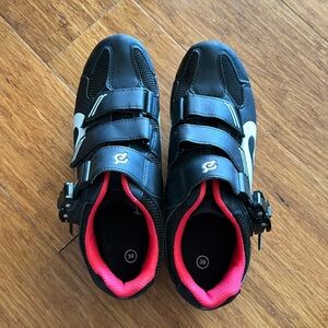 Peloton cycling shoes - barely used